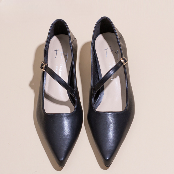 【4color】ポインテッドトゥバンドパンプス w-045