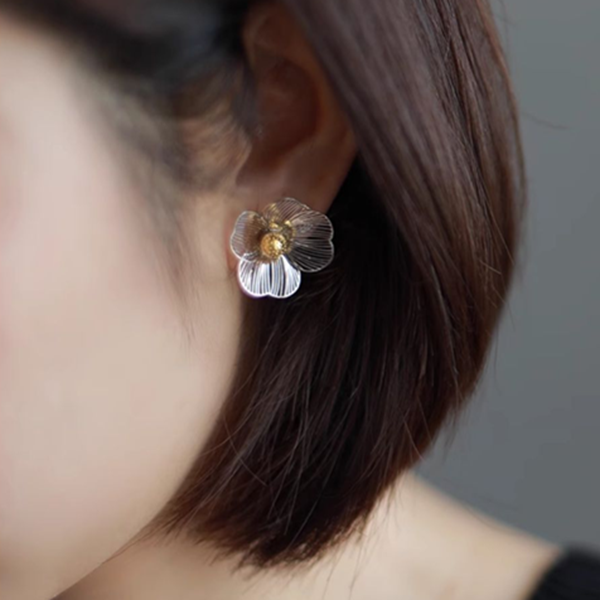 【2pattern】ワイヤーフラワーモチーフイヤーアクセサリー 《Z00768》