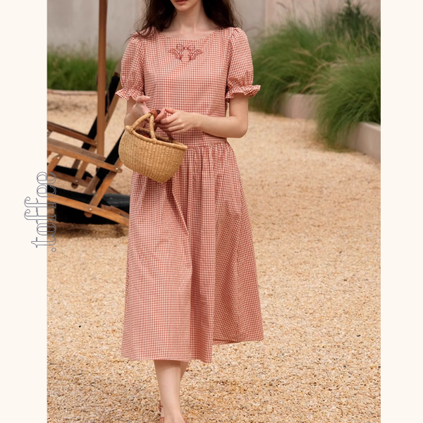 リボン刺繍のギンガムチェックワンピース《Z01054》