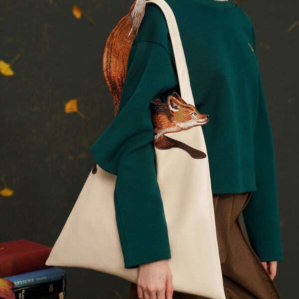 フォックス刺繍 ソフトレザートライアングルトートバッグ AU-472