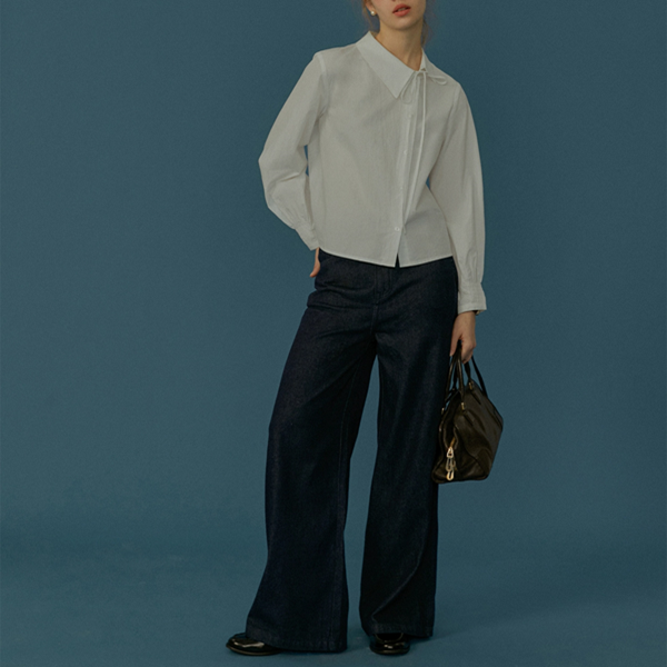 ストラップ付きハイウエストデニムパンツ Z00555