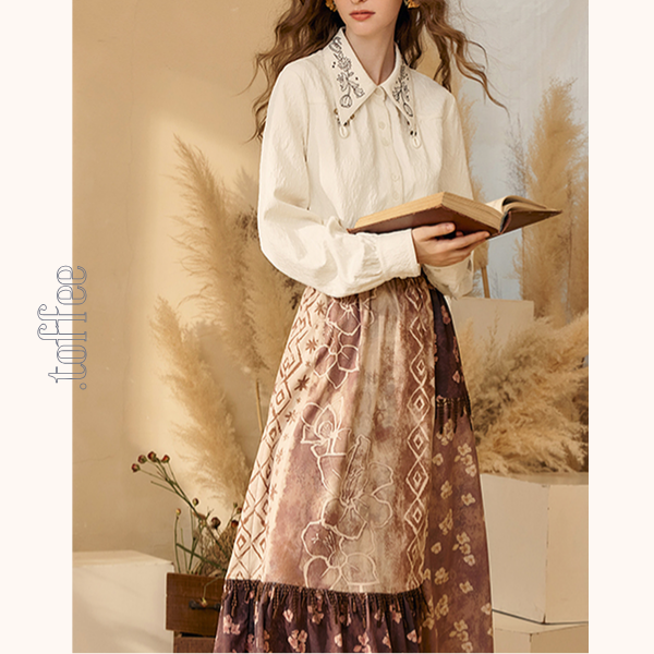 フラワー刺繡入りルーズシャツ 《Z00673》