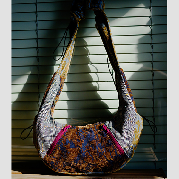 サイドチェックマルチカラーショルダーバッグ Z00489