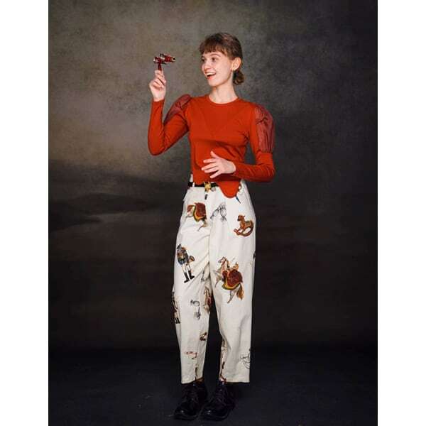 【2color】くるみ割り人形プリントタックテーパードパンツ C0107