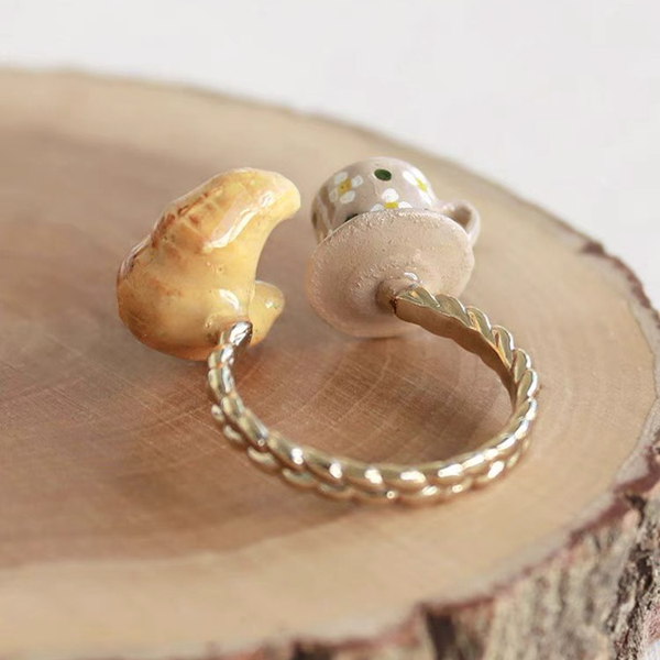 モーニングクロワッサンオープンリング Z00577