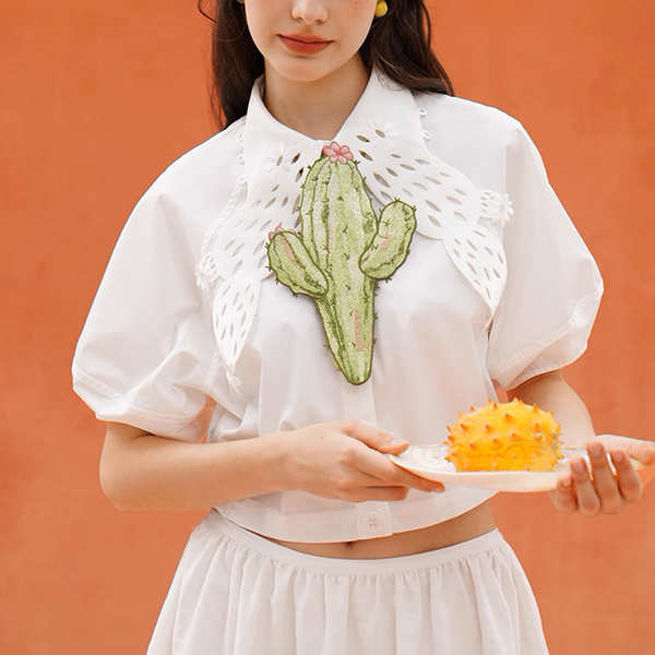 胸に咲くサボテンの記憶ネクタイ《C0222》