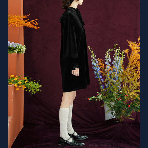 リボン付きブラックミニワンピース Z00086