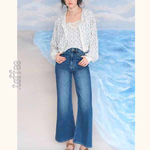 クロップドフーディー&レースキャミソール小花柄セットアップ《Z00983》