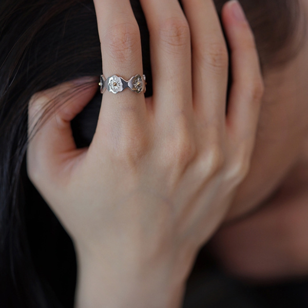 ミニフラワーデザインスリムリング AU-147