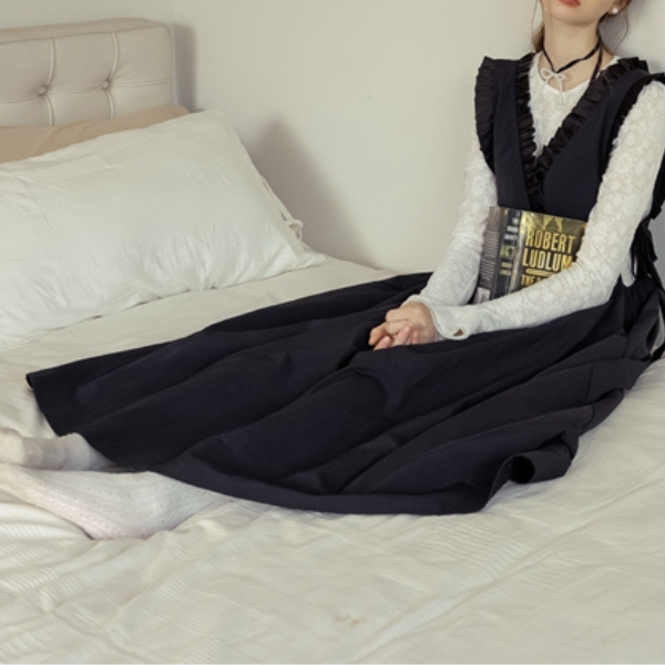 Vネックフリルロングワンピース Z00139