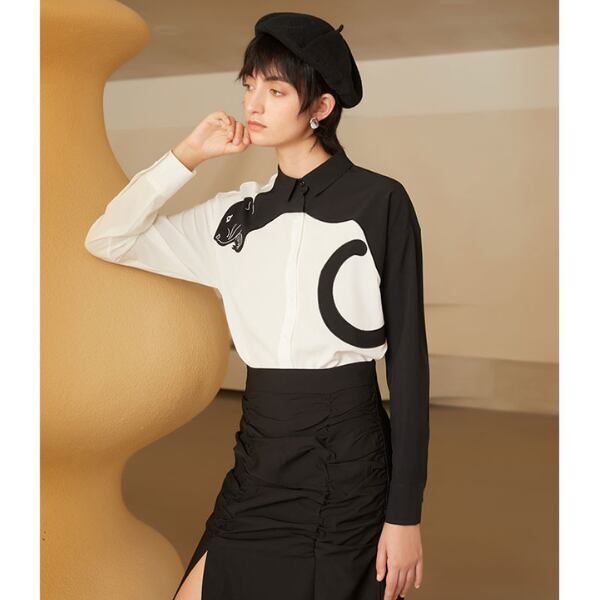 レオパード刺繍ブラウス C0060