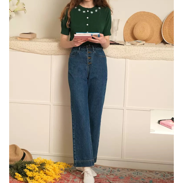 お花の刺繍入りラウンドネック半袖ニット Z00233