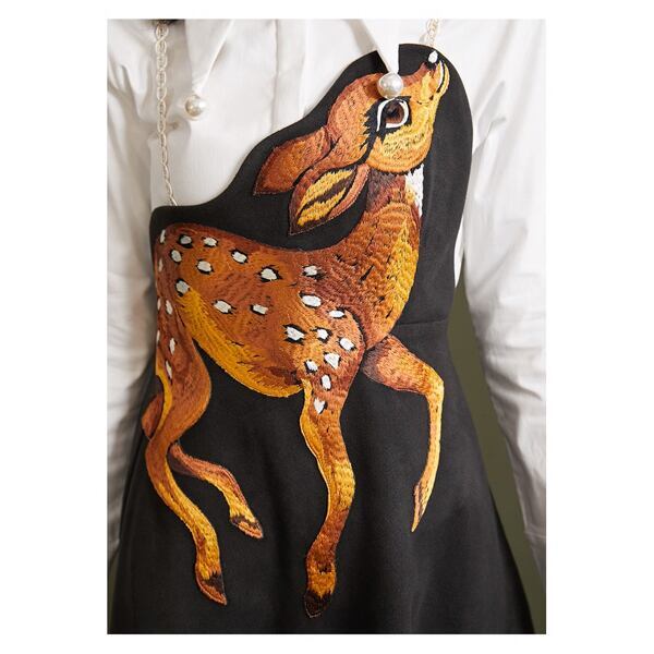 バンビ刺繍サスペンダースカート C0075