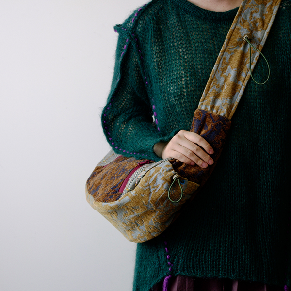 サイドチェックマルチカラーショルダーバッグ Z00489