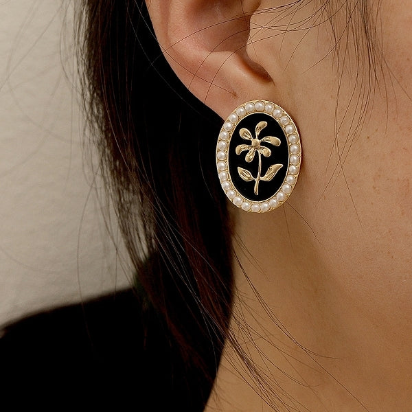 レトロフラワーピアス  su0018