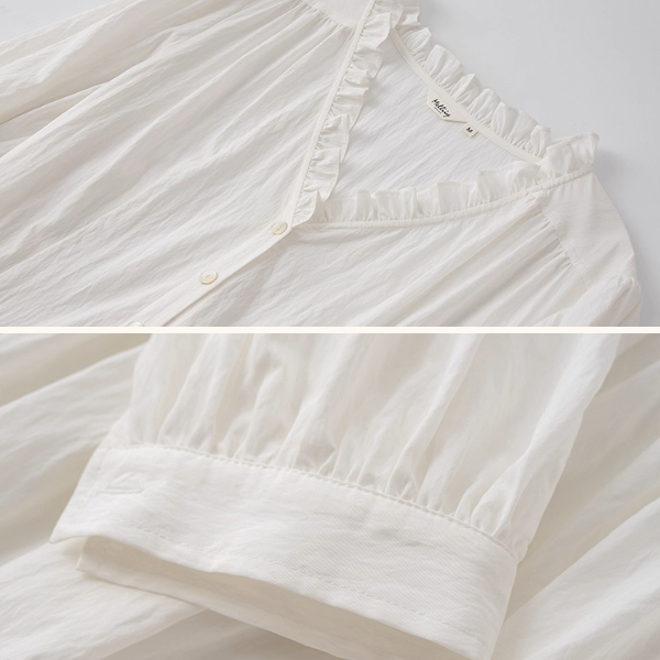 午前の光とフリル襟の白ワンピース《Z01121》