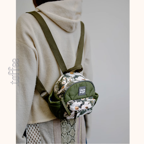 花柄＆キルティングコンパクトリュックサック《Z00938》