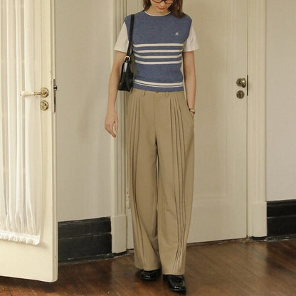 プリーツ入りストレートルーズパンツ Z00382