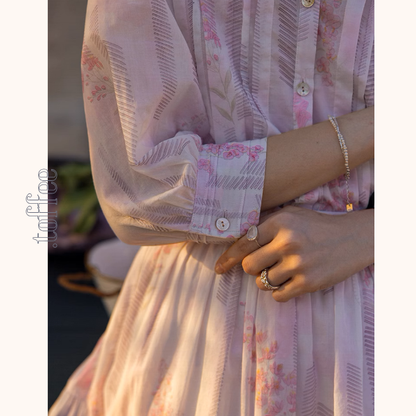 桜ピンクプリーツシャツ＆ミモレ丈ティーアドスカートセットアップ《Z00867》