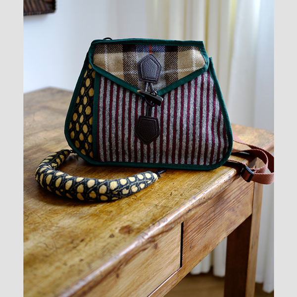 ストライプ切り替えドットショルダーバッグ   Z00488