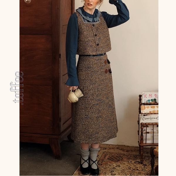 スクエアネックショートベスト＆ホーンボタン付きロングスカートセットアップ《Z00878》