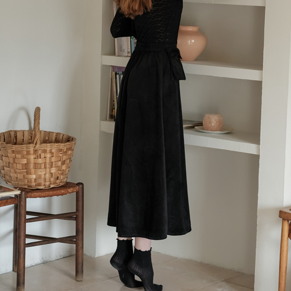 【2color】リムーバブルポケット付きコーデュロイAラインスカート  《Z00781》