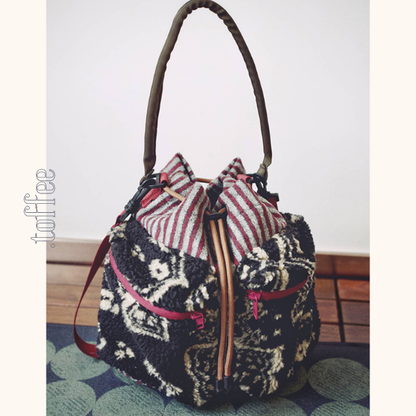 ドローストリング付きボアショルダーバッグ　Z00606