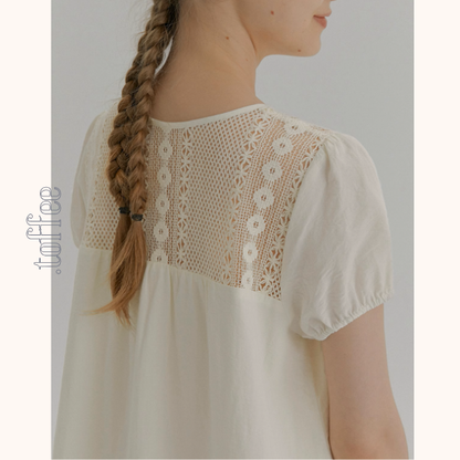 メッシュレースホワイトワンピース《Z01019》