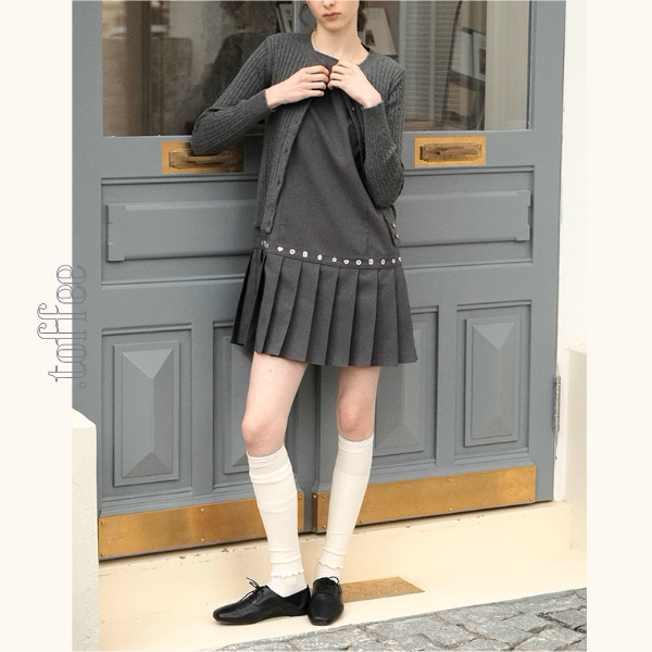 ノースリーブショートプリーツワンピース《Z00875》