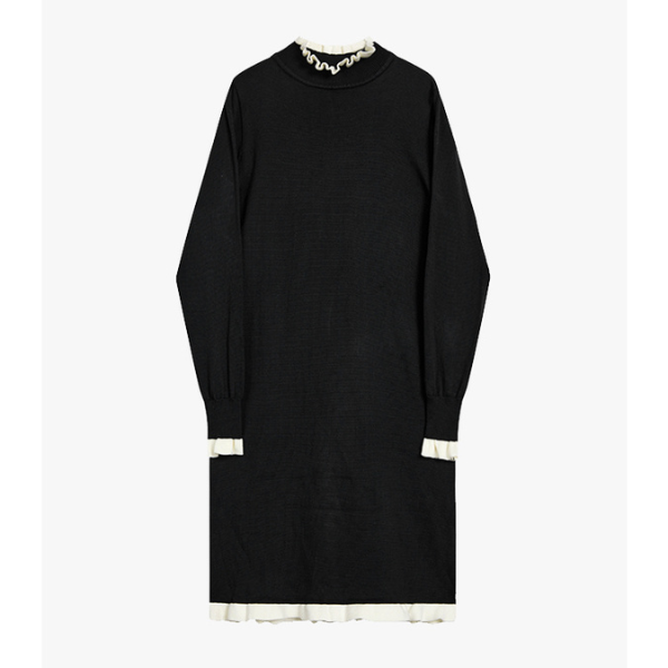 フリル付きAラインブラックワンピース X-485