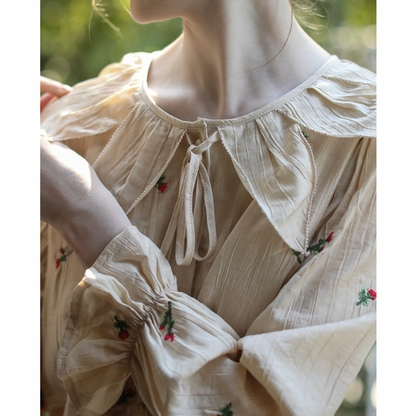 フラワーエンブロイダリーボウタイブラウス w-169