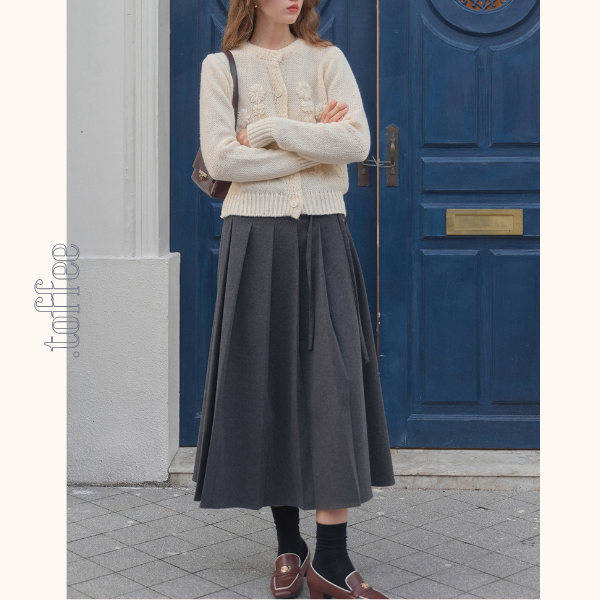 午後の街角とツイードプリーツスカート《Z01161》