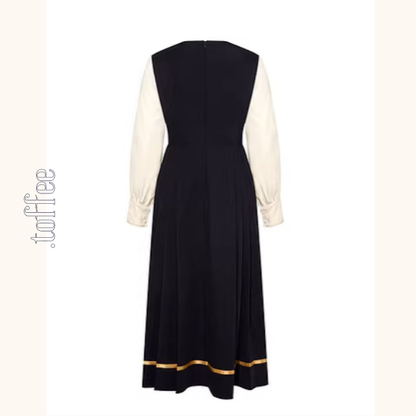 バイカラーと刺繍が映える上品プリーツワンピース《Z01207》