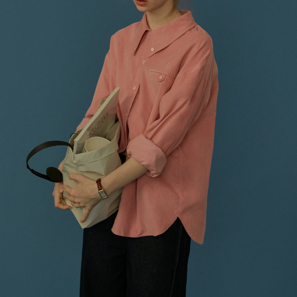 バックデザインローズピンクシャツ Z00067