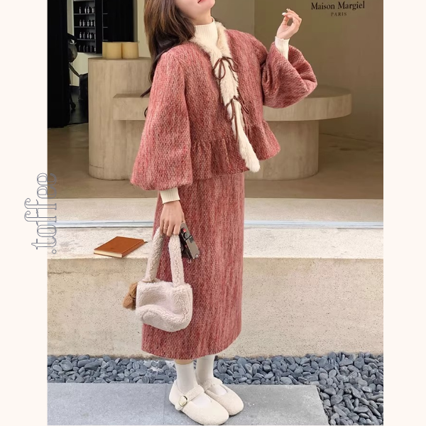 淡紅ファーリボンジャケット＆ミモレ丈スカートのセットアップ《Z01268》