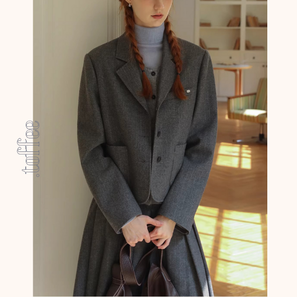 グレー×知的シルエットスーツジャケット《Z01320》
