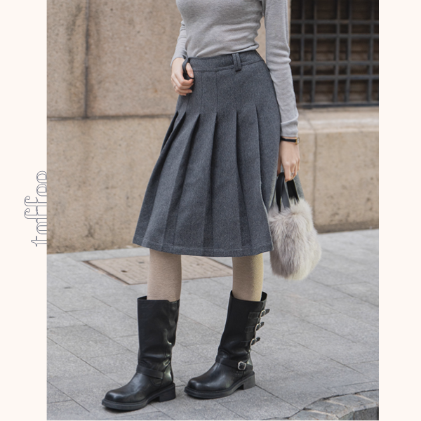 【2color】静寂に揺れるプリーツの余韻《Z01172》