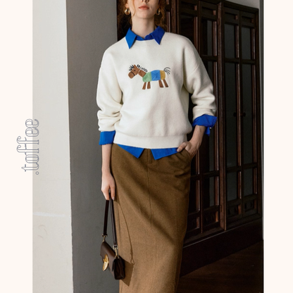 《色彩のたてがみを風に揺らして》ポニー刺繍セーター《Z01147》
