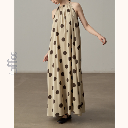 ドットと余白、午後のホルターネックワンピース《Z01119》