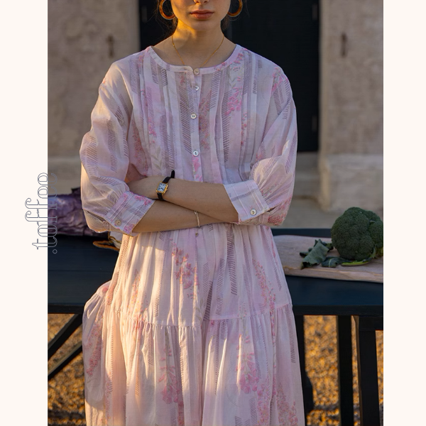 桜ピンクプリーツシャツ＆ミモレ丈ティーアドスカートセットアップ《Z00867》