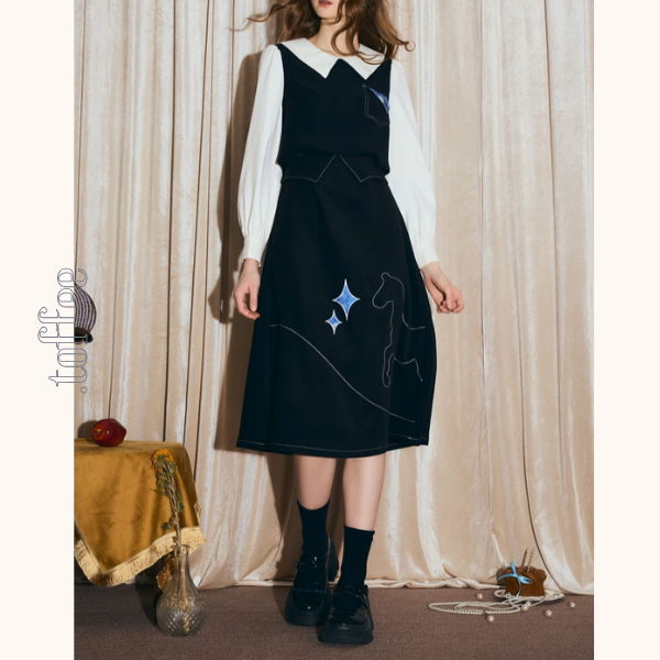 星を見上げる馬の刺繍ワンピース《Z01122》