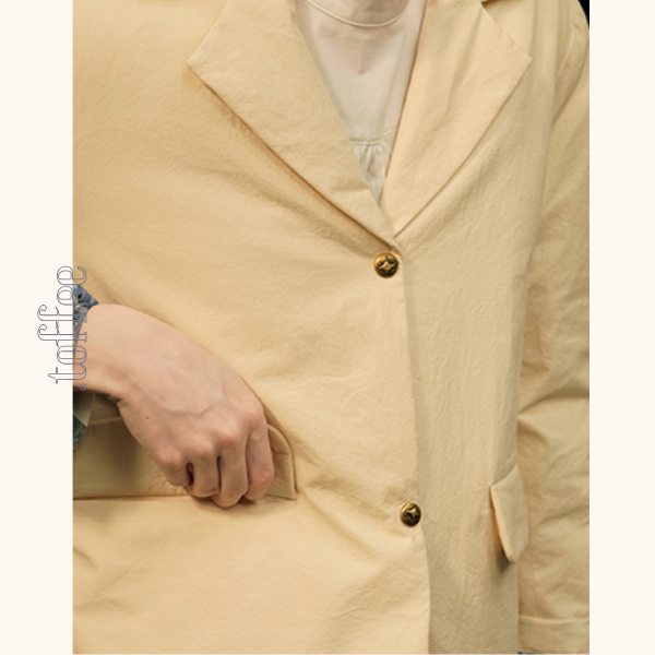 ストライプライニングテーラードジャケット　《Z00756》