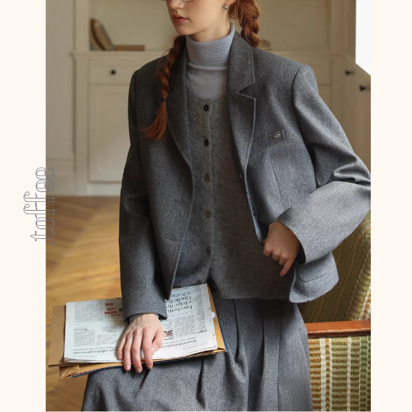 グレー×知的シルエットスーツジャケット《Z01320》