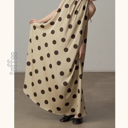 ドットと余白、午後のホルターネックワンピース《Z01119》