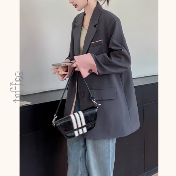 ピンク配色のカラーブロックスーツジャケット《Z01332》