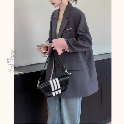 ピンク配色のカラーブロックスーツジャケット《Z01332》