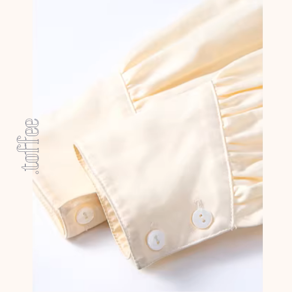 バイカラーと刺繍が映える上品プリーツワンピース《Z01207》