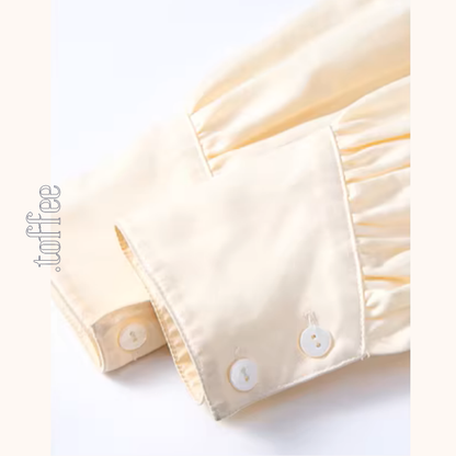 バイカラーと刺繍が映える上品プリーツワンピース《Z01207》