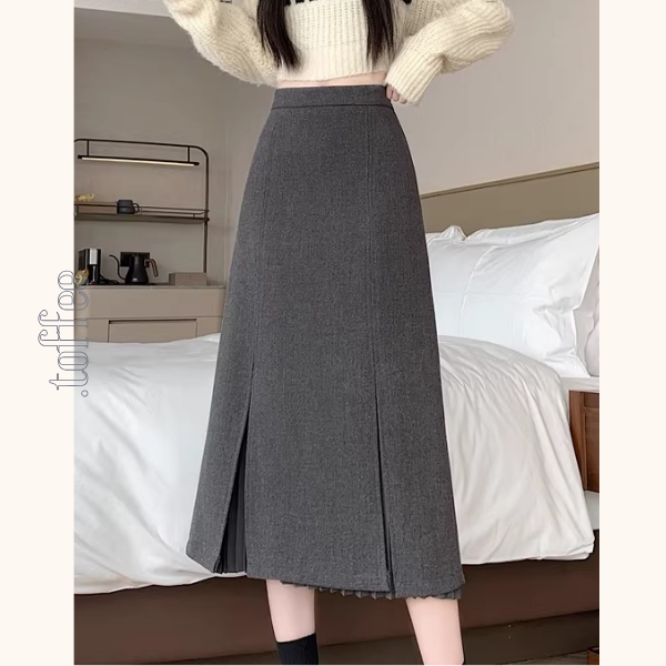 プリーツ重ねのミモレ丈ペンシルスカート《Z01338》