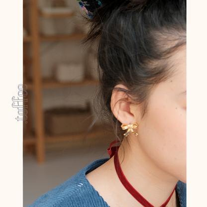 【set】星空リボンモチーフゴールドイヤーアクセサリー＆ブローチ　《Z00710》